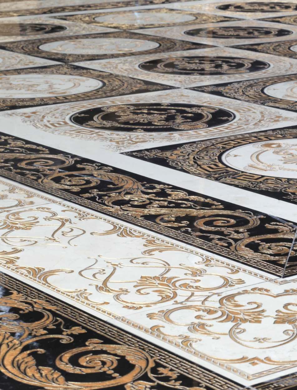 Мраморная плитка Luxurious Selene Composition Biancone Gold