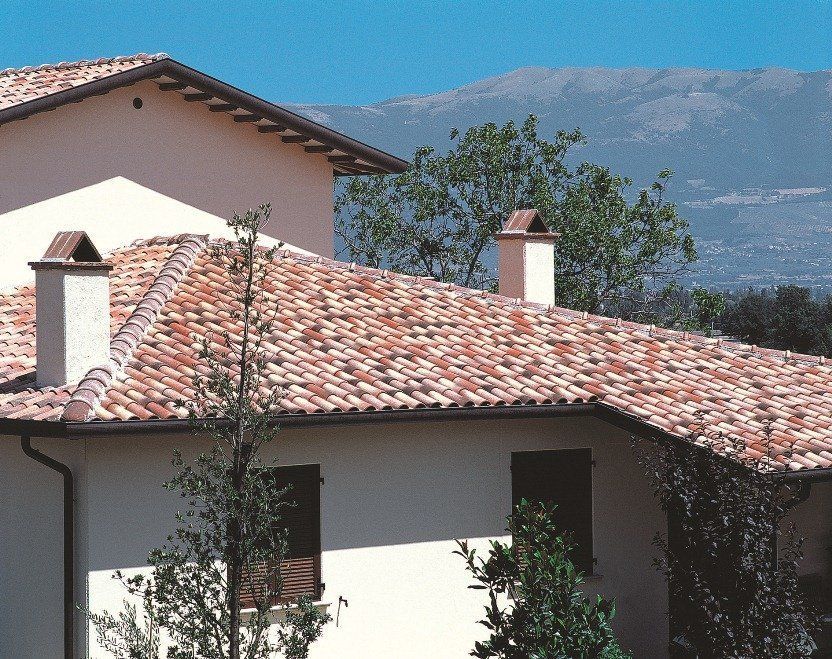 ГЛИНЯНАЯ ЧЕРЕПИЦА Saint Tropez