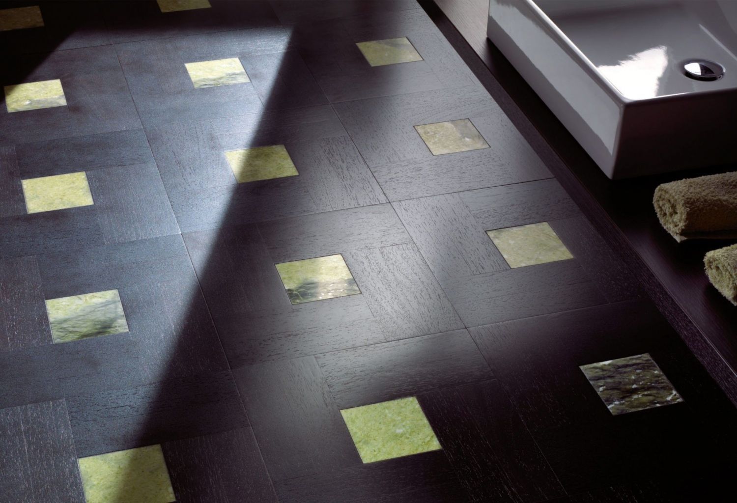 WENGE SCURO — MARMO VERDE